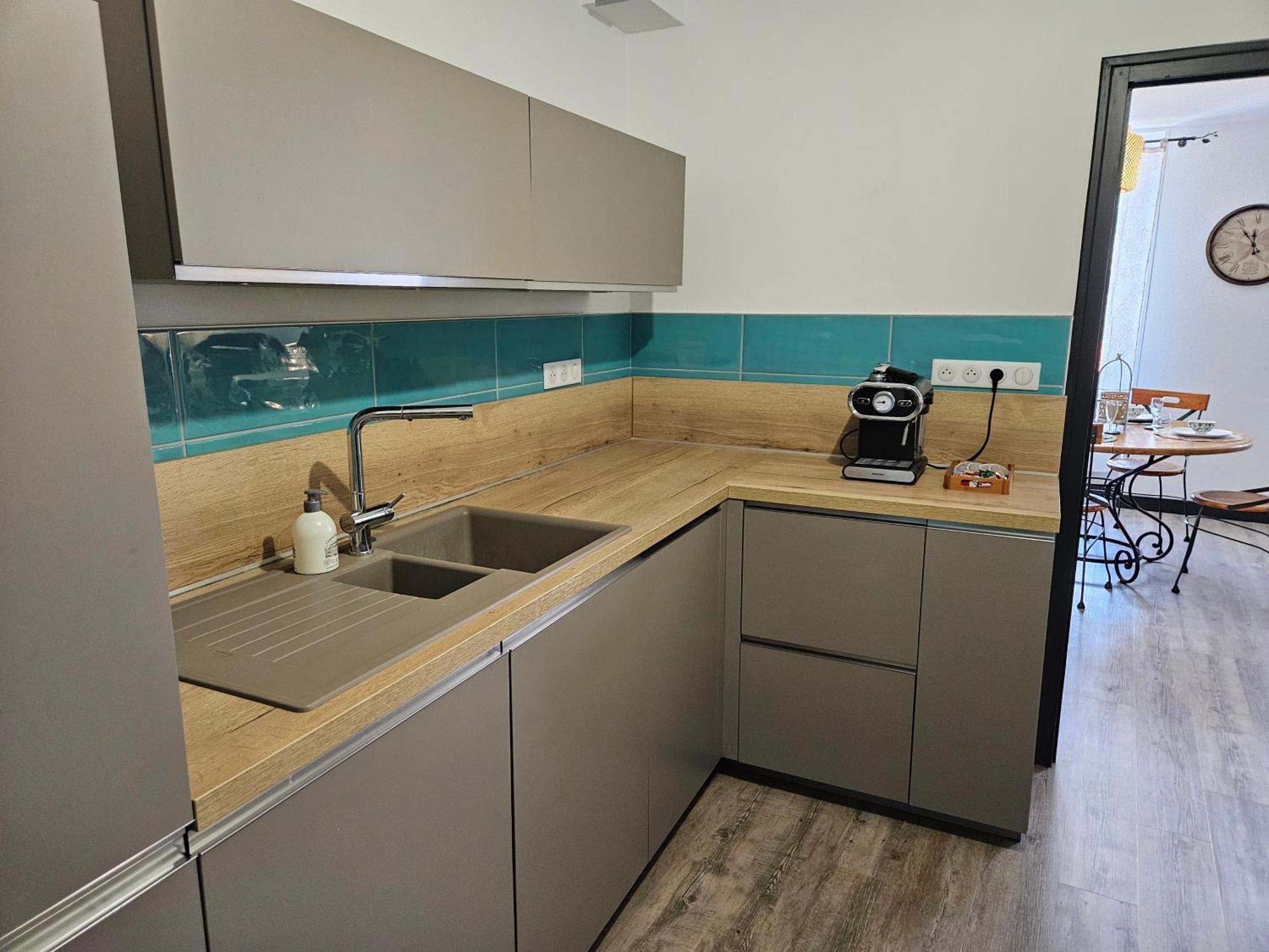 Appartement Le Jardin Imaginaire ชอมปาญโญล ภายนอก รูปภาพ